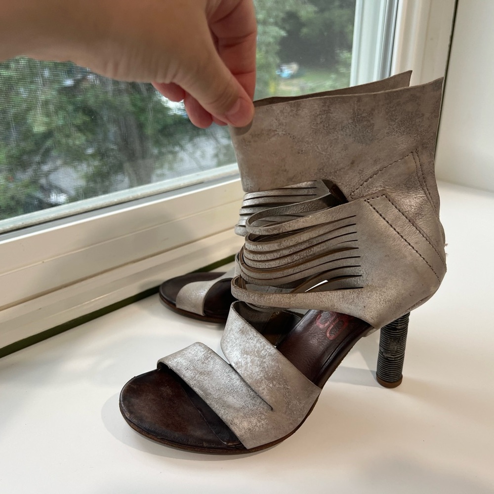 A.S.98 Metallic Silver Gray Strappy Sculpted Heel Sandals 37 - Picture 11 of 14